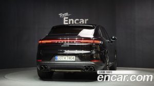 Porsche Cayenne 3.0 Coupe 2024 года из Южной Кореи
