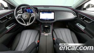 Mercedes-Benz E-Class E200 Avantgarde 2025 года из Южной Кореи