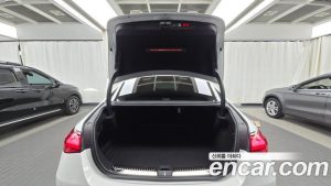 Mercedes-Benz E-Class E200 Avantgarde 2025 года из Южной Кореи