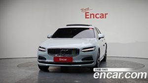 Volvo S90 B6 AWD ULTIMATE Bright 2023 года из Южной Кореи
