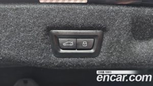 BMW 5-Series 520i M Sport 2024 года из Южной Кореи