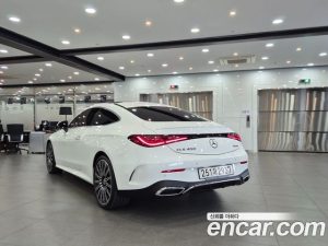 Mercedes-Benz CLE-Class CLE450 4MATIC Coupe 2024 года из Южной Кореи