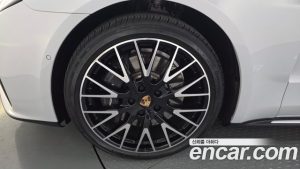 Porsche Panamera 2.9 AWD 2025 года из Южной Кореи