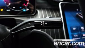 Mercedes-Benz C-Class C300 4MATIC Avantgarde 2024 года из Южной Кореи