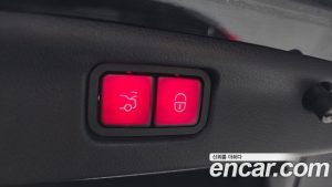 Mercedes-Benz C-Class C300 4MATIC Avantgarde 2024 года из Южной Кореи