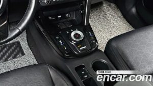 Kia Seltos Бензин 1.6 Turbo 2WD 2024 года из Южной Кореи