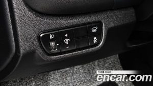 Kia Seltos Бензин 1.6 Turbo 2WD 2024 года из Южной Кореи