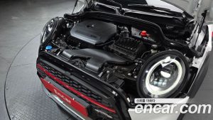 Mini Cooper JCW 2024 года из Южной Кореи