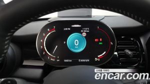 Mini Cooper JCW 2024 года из Южной Кореи