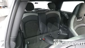 Mini Cooper JCW 2024 года из Южной Кореи