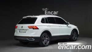 Volkswagen Tiguan 2.0 TDI Prestige 2023 года из Южной Кореи