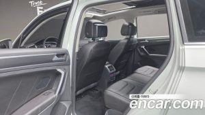 Volkswagen Tiguan 2.0 TDI Prestige 2023 года из Южной Кореи