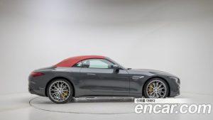 Mercedes-Benz SL-Class AMG SL63 4MATIC+ 2024 года из Южной Кореи