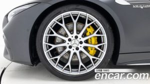 Mercedes-Benz SL-Class AMG SL63 4MATIC+ 2024 года из Южной Кореи