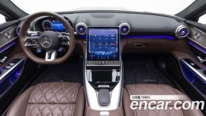 Mercedes-Benz SL-Class AMG SL63 4MATIC+ 2024 года из Южной Кореи