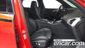 BMW XM 4.4 2023 года из Южной Кореи