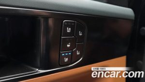 Kia Tasman 2.5T Бензин 4WD 2026 года из Южной Кореи