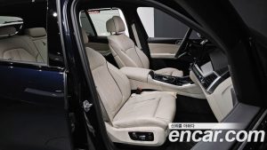 BMW X5 xDrive 40i M Sport 2025 года из Южной Кореи