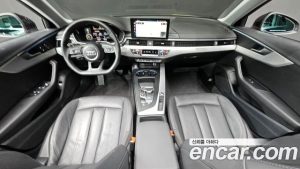 Audi A4 40 TFSI 2023 года из Южной Кореи