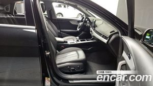 Audi A4 40 TFSI 2023 года из Южной Кореи