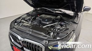 BMW 5-Series 520i M Sport 2024 года из Южной Кореи