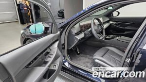 BMW 5-Series 520i M Sport 2024 года из Южной Кореи