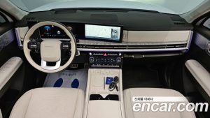 Hyundai Santafe Бензин 2.5T 2WD 2024 года из Южной Кореи