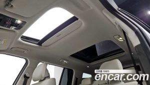 Hyundai Santafe Бензин 2.5T 2WD 2024 года из Южной Кореи