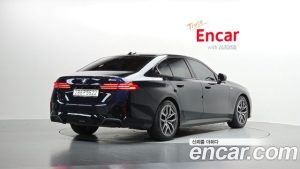 BMW 5-Series 520i M Sport 2024 года из Южной Кореи