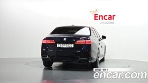 BMW 5-Series 520i M Sport 2024 года из Южной Кореи