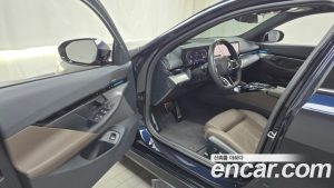 BMW 5-Series 520i M Sport 2024 года из Южной Кореи
