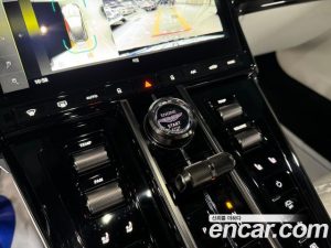 Astonmartin Vantage 4.0 V8 Coupe 2025 года из Южной Кореи