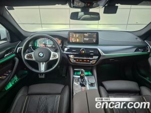 BMW 5-Series 523d M Sport 2023 года из Южной Кореи