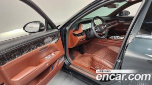 Genesis G90 Бензин 3.5 Turbo AWD 2024 года из Южной Кореи