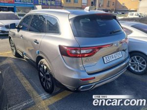 Renault-KoreaSamsung QM6 2.0 LPe LE Signature 2WD 2023 года из Южной Кореи