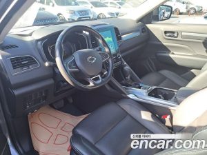 Renault-KoreaSamsung QM6 2.0 LPe LE Signature 2WD 2023 года из Южной Кореи