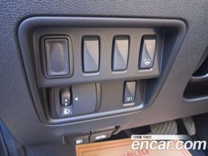 Renault-KoreaSamsung QM6 2.0 LPe LE Signature 2WD 2023 года из Южной Кореи