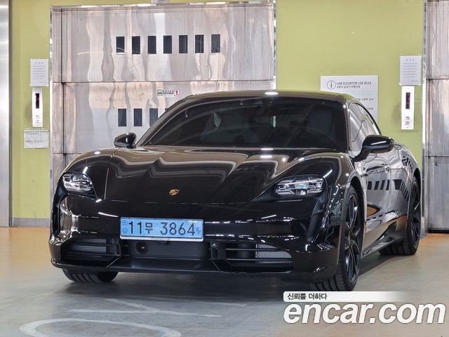 Porsche Taycan Turbo 2022 года из Кореи