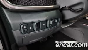 Kia Tasman 2.5T Бензин 4WD 2026 года из Южной Кореи