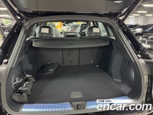 Audi Q5 45 TFSI 4WD S Line Black Edition 2025 года из Южной Кореи