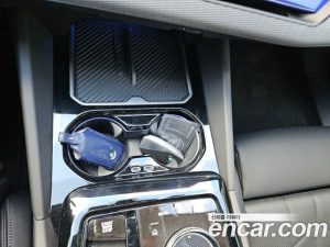 BMW 5-Series 523d M Sport 2025 года из Южной Кореи
