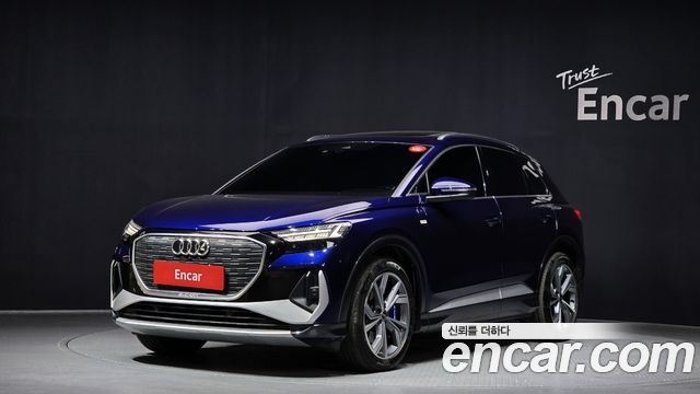 Audi Q4 e-tron 40 Premium 2023 года из Кореи