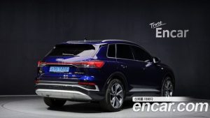 Audi Q4 e-tron 40 Premium 2023 года из Южной Кореи