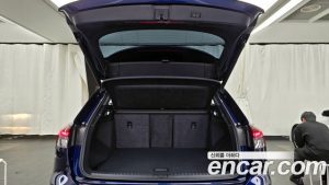 Audi Q4 e-tron 40 Premium 2023 года из Южной Кореи