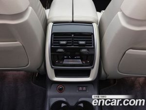 BMW X7 xDrive 40i M Sport 6 2024 года из Южной Кореи