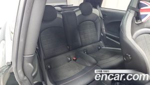 Mini Cooper JCW 2023 года из Южной Кореи