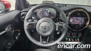 Mini Cooper JCW 2023 года из Южной Кореи