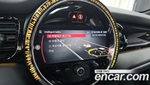 Mini Cooper JCW 2023 года из Южной Кореи