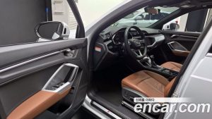Audi Q3 40 TFSI 4WD Premium 2023 года из Южной Кореи