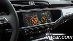 Audi Q3 40 TFSI 4WD Premium 2023 года из Южной Кореи